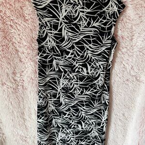 Alyn Paige Monochrome Patterned Dress